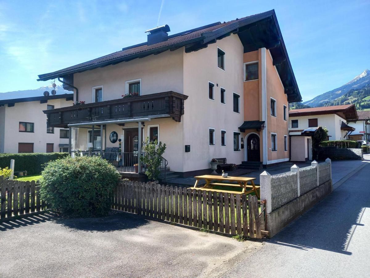 Ferienwohnung Bergtroll Uderns Exterior photo